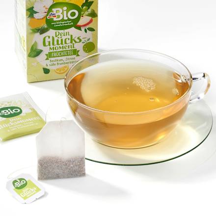 Voćni čaj s bosiljkom, limunom i listićima slatke kupine dmBio