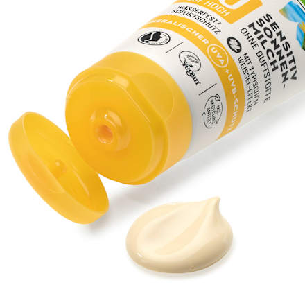 Mlieko na opaľovanie Sensitiv OF 30 alverde NATURKOSMETIK