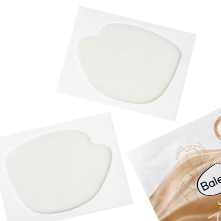 Vlažilna maska v obliki obliža Silk Touch Balea