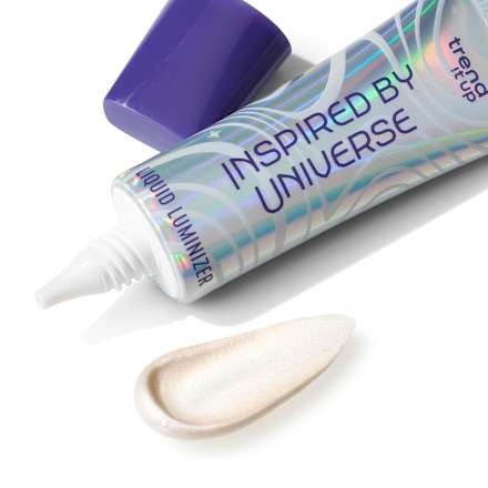 Highlighter Inspired by universe Liquid Luminizer trend !t up