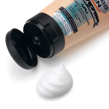 Schiuma detergente viso e barba Balea MEN