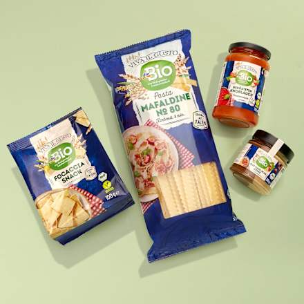 Tomatensoße, gegrillte Zucchini dmBio