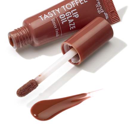 Olje za ustnice Lip Glaze Oil 040 Tasty Toffee trend !t up