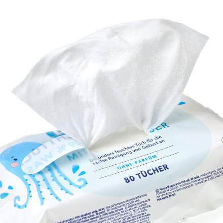 Feuchttücher mit 99 % Wasser babylove