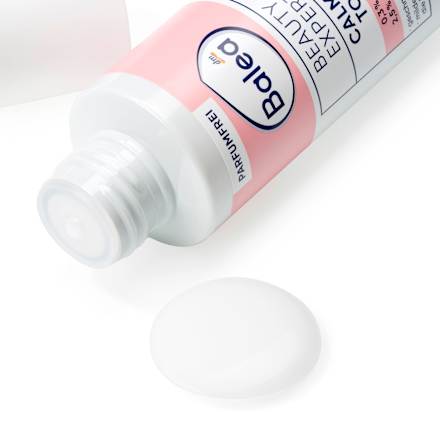 Bőrnyugtató hatású tonik Beauty Expert, 0,3% ceramidokkal és 2,5% aminosavakkal Balea