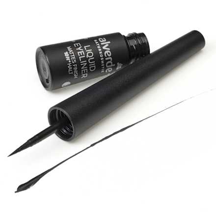 Tečni ajlajner - 10 Black alverde NATURKOSMETIK