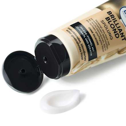 BRILLIANT BLOND balzam za kosu Balea PROFESSIONAL