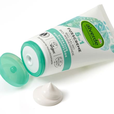 5in1 lábkrém bio zsályával és bio fűzfakéreggel, minden bőrtípusra alverde NATURKOSMETIK