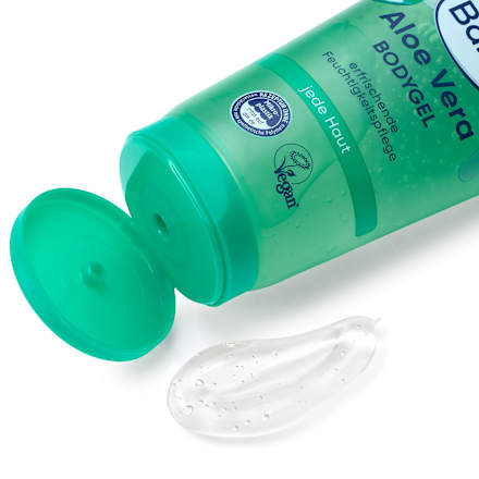 Osviežujúci telový gél s 90 % Aloe vera Balea