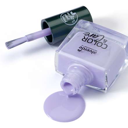 Nagellack Color & Care 150 Frosted Purple alverde NATURKOSMETIK