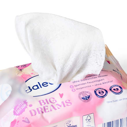 Čistilni robčki 5 v 1 z 10 % aloe vere Big Dreams Balea