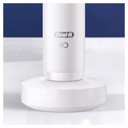 Elektrická zubná kefka iO Series 7 – White Alabaster Oral-B