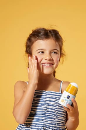 Sonnenroller babies & kids sensitiv LSF 50+ NIVEA SUN