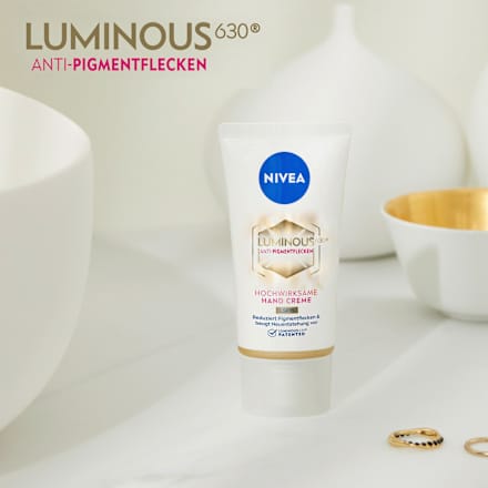Cremă de mâini Luminous, 50 ml NIVEA
