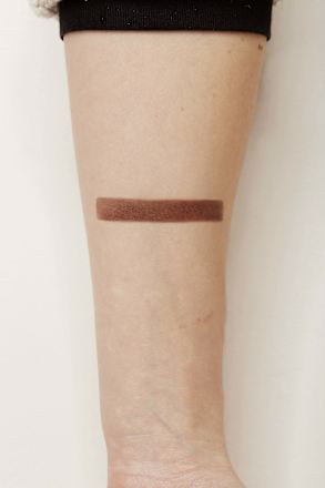 eyebrow Designer olovka za obrve – 02 Brown essence