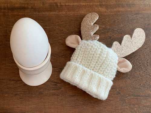 Eierwärmer mit Glittergeweih, weiß Dekorieren & Einrichten