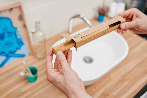 Zahnbürsten Etui Bambus Hydrophil