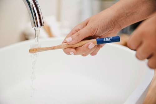 Zahnbürste aus Bambus Dunkelblau weich Hydrophil