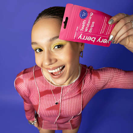 Bleaching Teeth Whitening Strips Very Berry smilepen pop