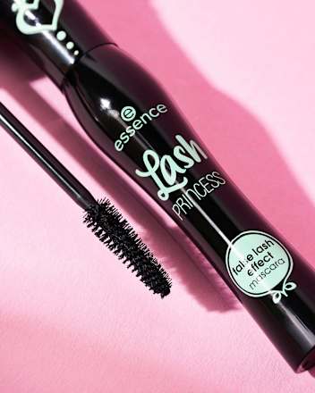 Maskara Lash Princess false lash effect essence