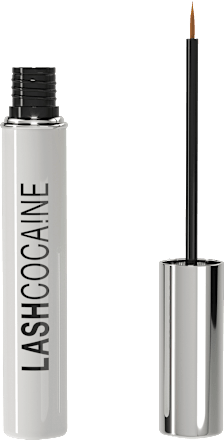 Wimpernserum Lashcocaine Svenja Walberg
