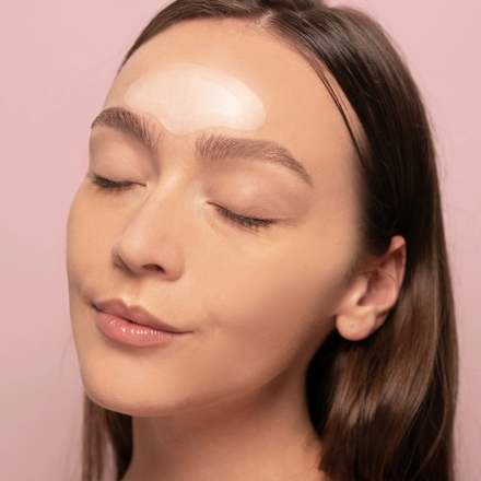 Stirnpatches Micro Needling BE ROUTINE