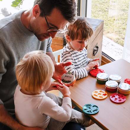 Vegane Spielknete Dosen-Set KNETÄ