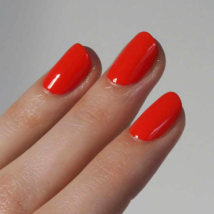 Nagellack Plant Based 139 Feuriges Orangerot gitti