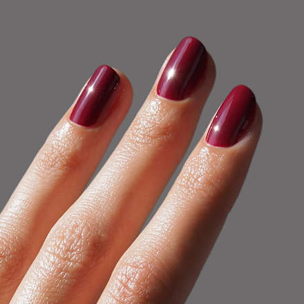 Nagellack Plant Based 185 Royal Red gitti