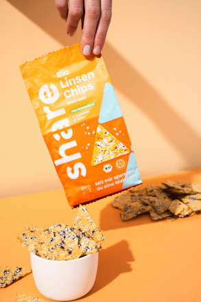 Linsenchips, gesalzen mit schwarzem Reis share