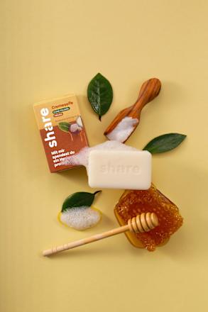 Seifenstück Cremeseife Sheabutter & Honigduft share
