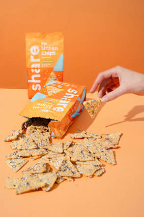 Linsenchips, gesalzen mit schwarzem Reis share