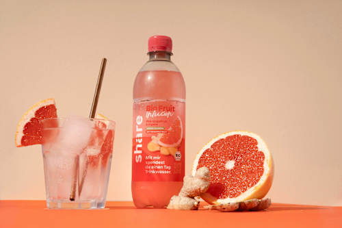 Erfrischungsgetränk, Pink Grapefruit & Ingwer share