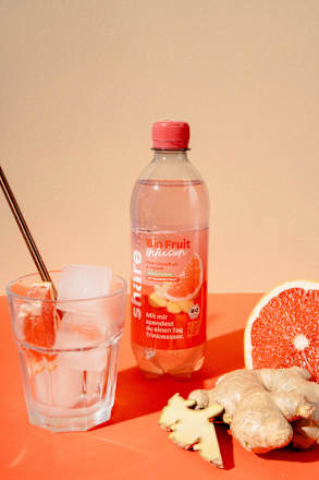 Erfrischungsgetränk, Pink Grapefruit & Ingwer share