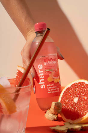 Erfrischungsgetränk, Pink Grapefruit & Ingwer share