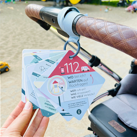 Erste-Hilfe-Buggyplan in Geschenkbox littleplan