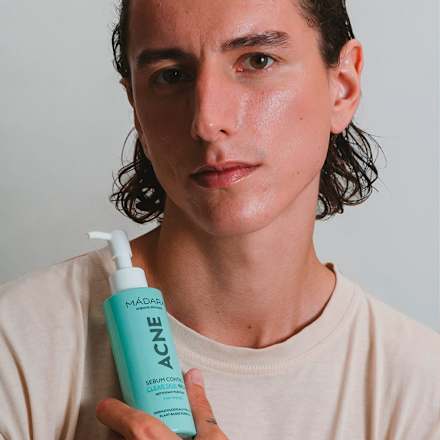 ACNE čisticí pleťový gel MÁDARA organic skincare