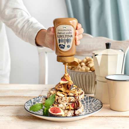 Erdnussbutter, super creamy WHOLE EARTH