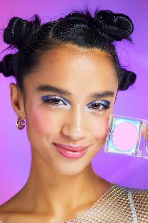 Blush Mood Switch Aura Universal Pink REVOLUTION