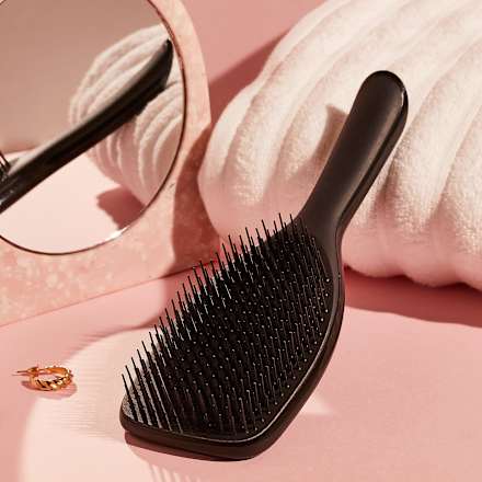 detangling za sve tipove kose Ultimate – crna TANGLE TEEZER
