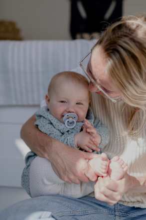 Schnuller Colour Latex rund, blau/hellblau, Gr. 1, 0-6 Monate BIBS