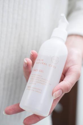 Natural Care gel za pranje lica ziaja