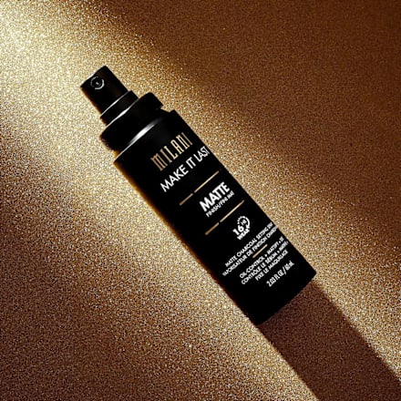 Make It Last Matte sprej za fiksiranje  MILANI