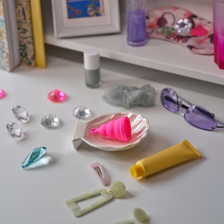 Lily Cup One menstrualna čašica INTIMINA