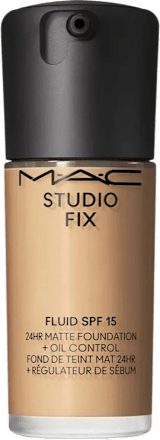 Studio Fix fluid – NC30, SPF 15 M•A•C