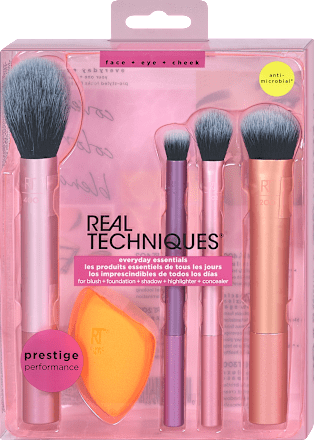 Everyday essentials set REAL TECHNIQUES