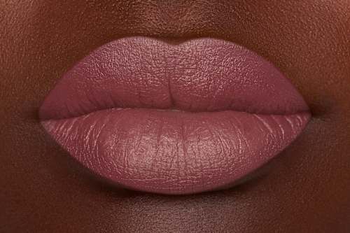 Lippenstift Suede Matte 05 Brunch Me NYX PROFESSIONAL MAKEUP