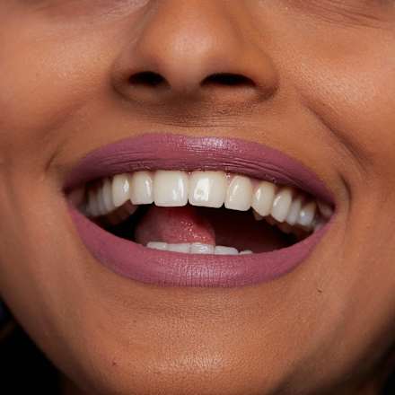 Lippenstift Lingerie XXL 12  Maxx Out  NYX PROFESSIONAL MAKEUP