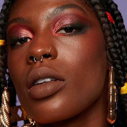 Lippenstift Lingerie XXL Liquid 30 Goin Desnuda NYX PROFESSIONAL MAKEUP