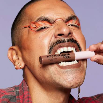 Lippenstift Lingerie XXL Liquid 30 Goin Desnuda NYX PROFESSIONAL MAKEUP